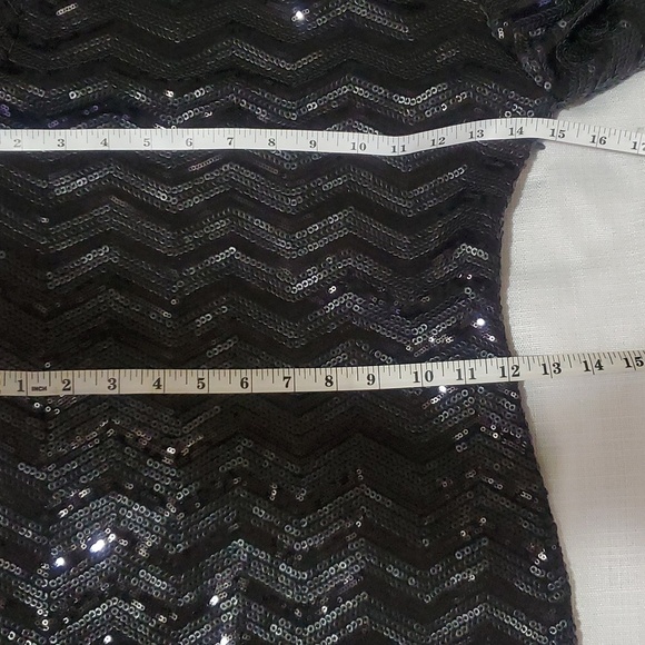 NWT LF Millau Womens Wave Metallic Sequin Sheath Dress Long Sleeve Back Size XS - Picture 13 of 14